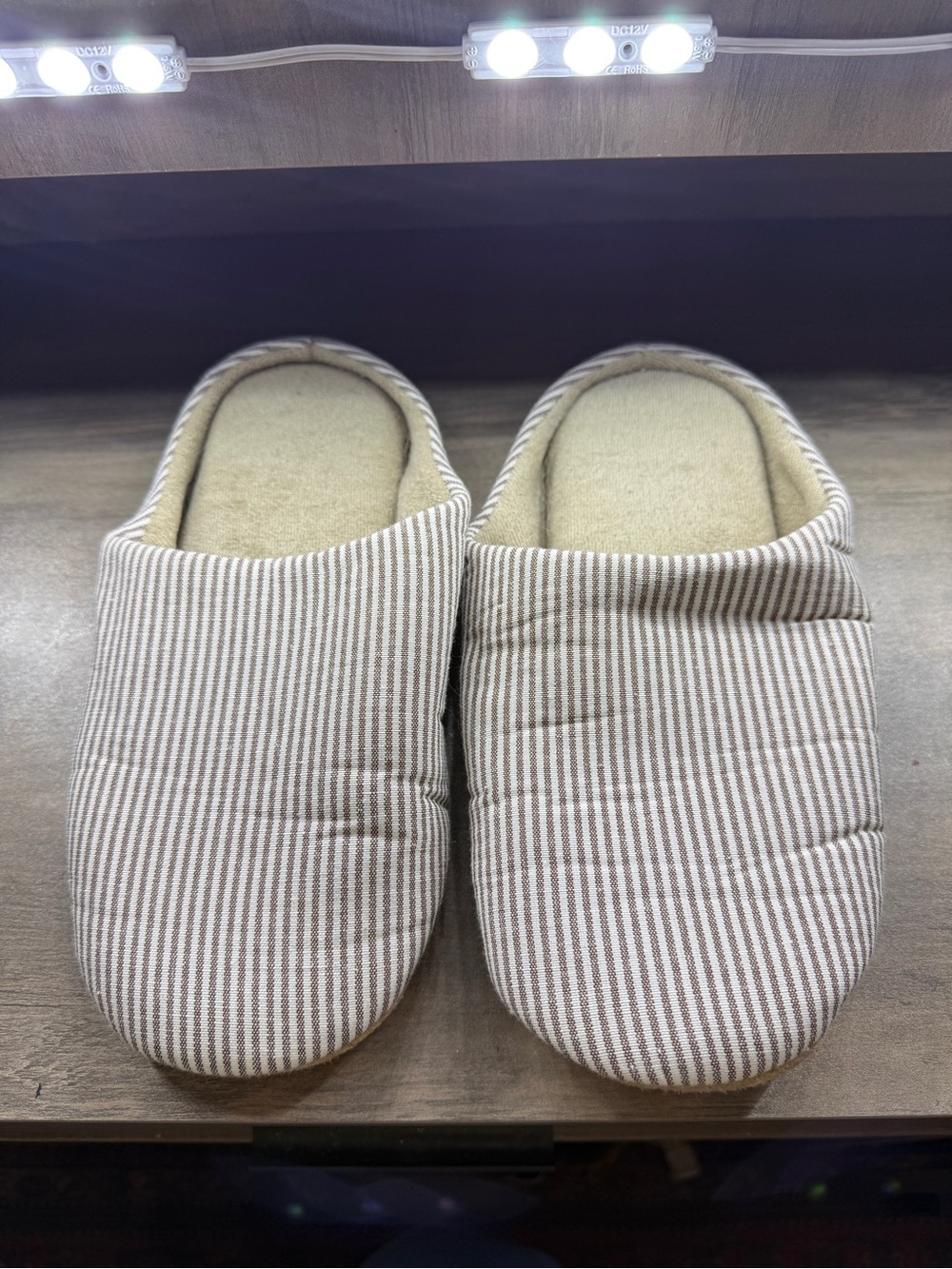 Striped Cozy Indoor Slippers in Beige and White